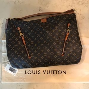 Louis Vuitton GM Monogram Shoulder Bag